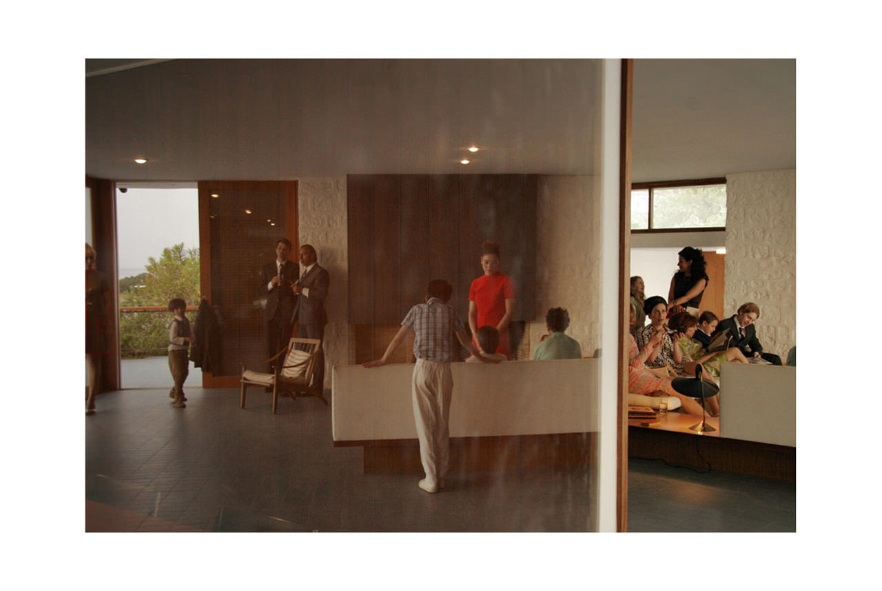 ricoh-gerbl-for-the-rape-of-the-sabine-woman-by-eve-sussman-rufus-corporation-extended-family-2006-photography-100-x-130-cm