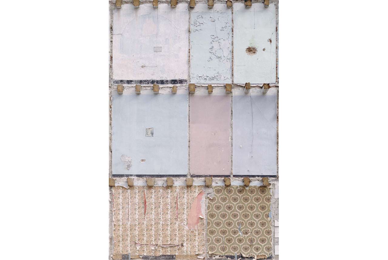 s-t-habitaciones-2003-c-print-100-x-73-cm-joint-project-with-mathieu-pernot