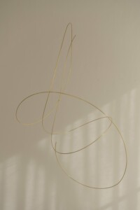 Carla Cascales Alimbau, «Terracotta 13», 2021, natural pigment on linen, 80 x 50 cm