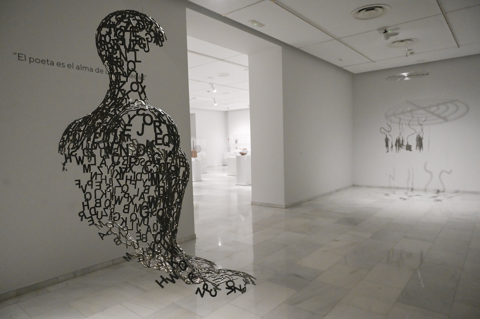 Image of a sculpture by Jaume Plensa