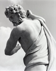 Robert-Mapplethorpe-Patti-smith-1987-Silver-gelatin-print-51-x-61-cm-Ed.-510-155-6